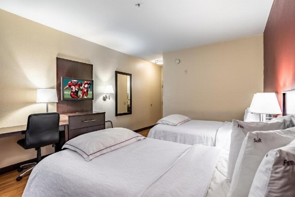 Red Roof PLUS+ San Antonio Downtown - Riverwalk image 15